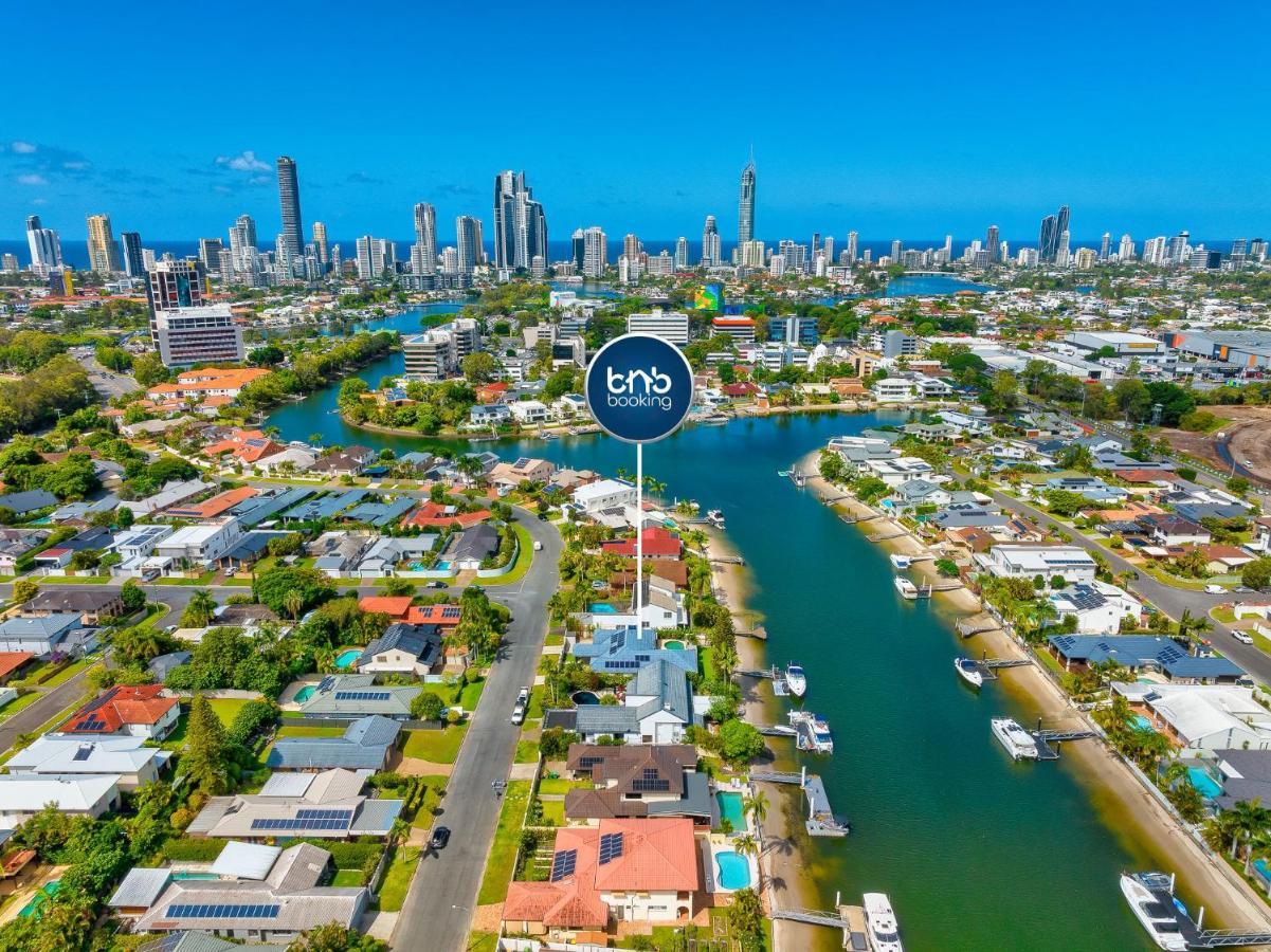 ゴールドコースト Seaclusion 5 Bed Waterfront, Sleeps 12ヴィラ エクステリア 写真