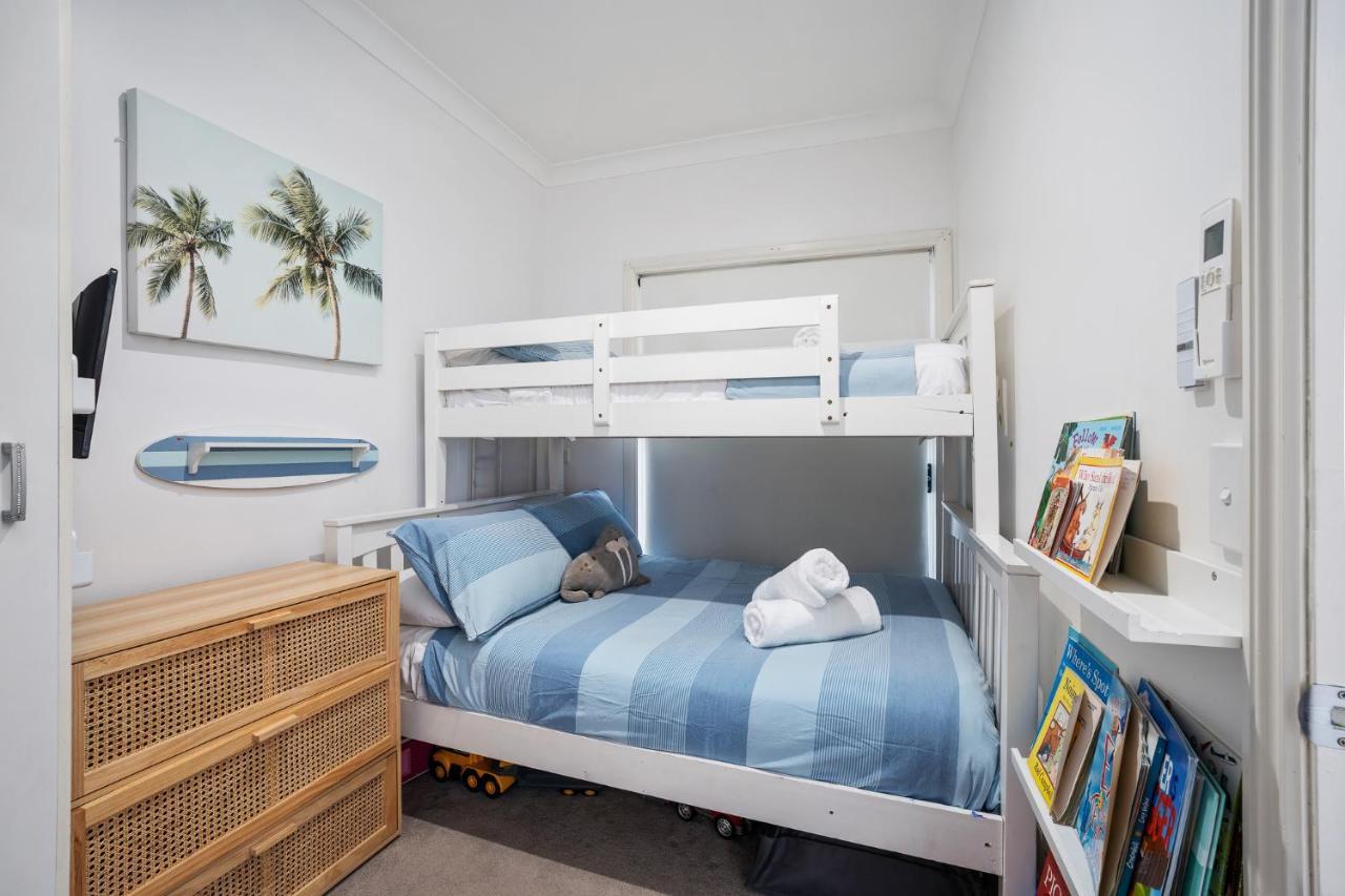 ゴールドコースト Seaclusion 5 Bed Waterfront, Sleeps 12ヴィラ エクステリア 写真